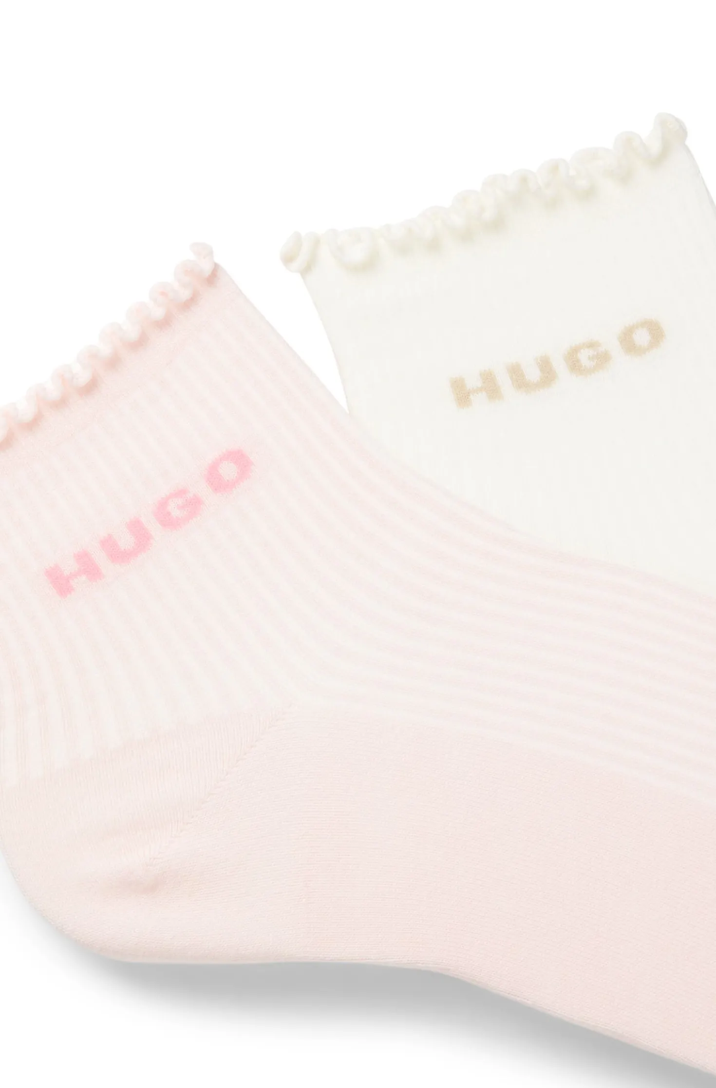 Zweierpack gerippte kurze Socken